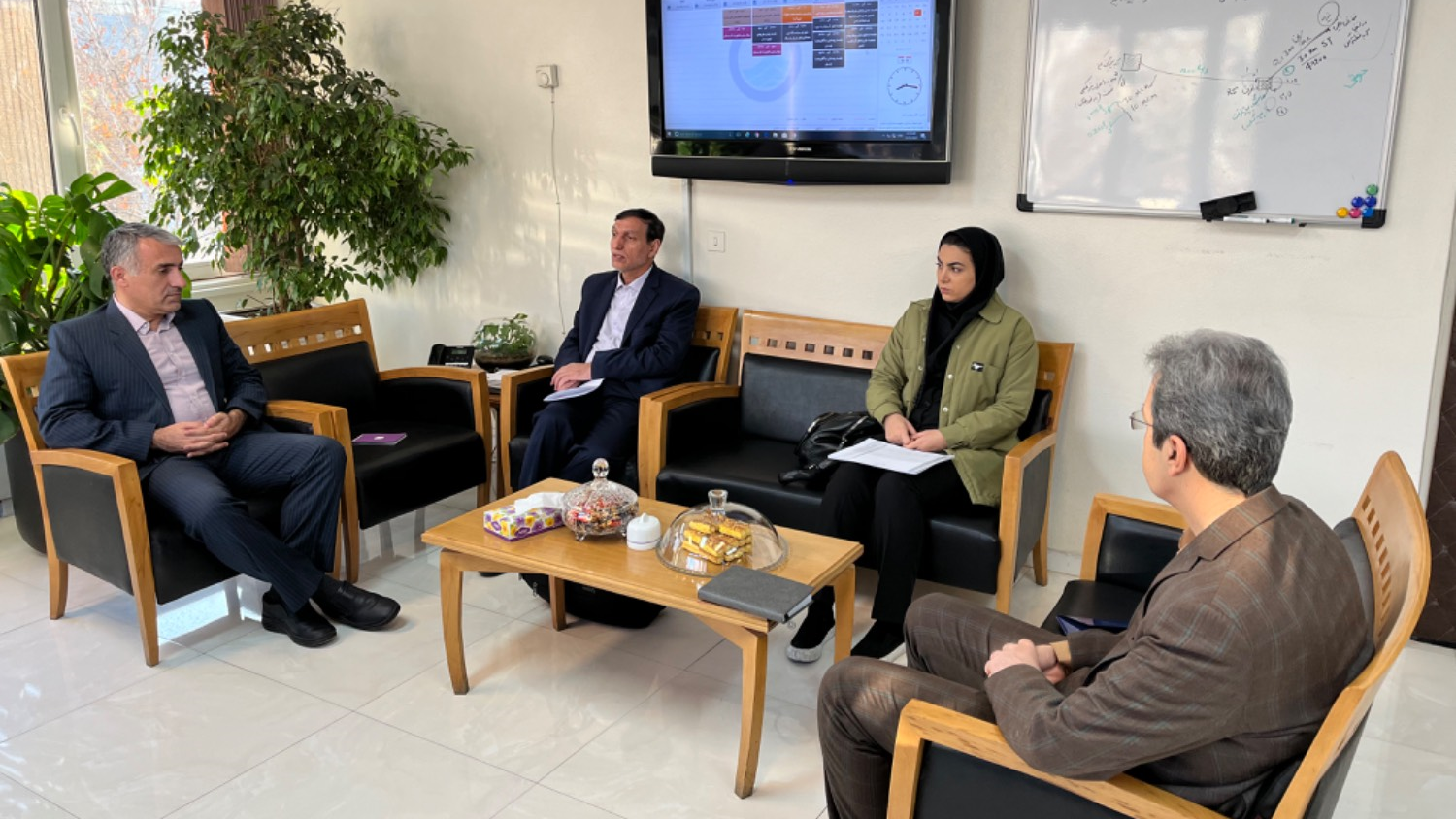 بررسی مشارکت صنعت پتروشیمی در طرح جهاد آب رسانی 